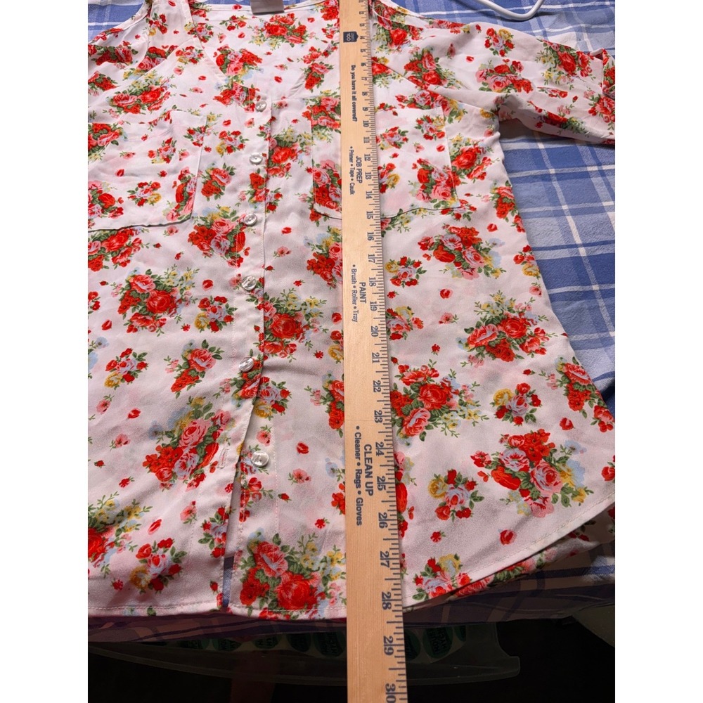 Lucy Love Floral Cold Shoulder Blouse Womens Large White Red Boho‎ Button Up Top - Picture 8 of 12
